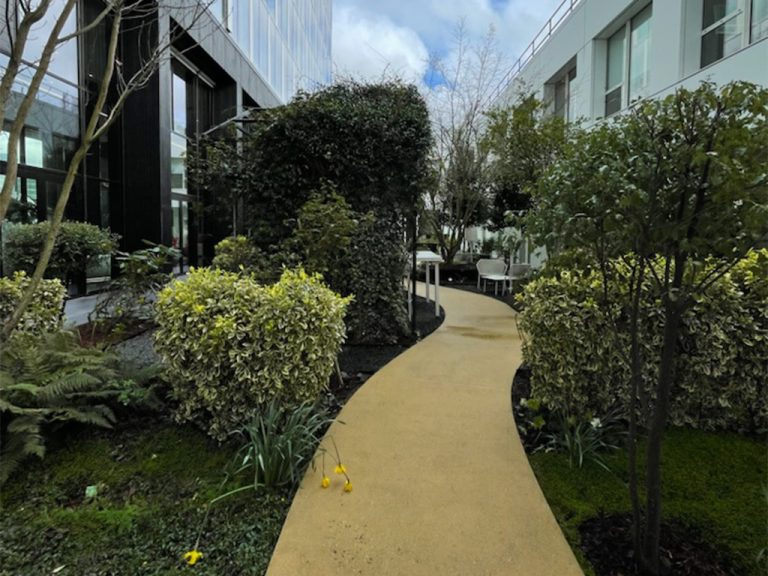 végétalisation espace vert entreprise Rennes