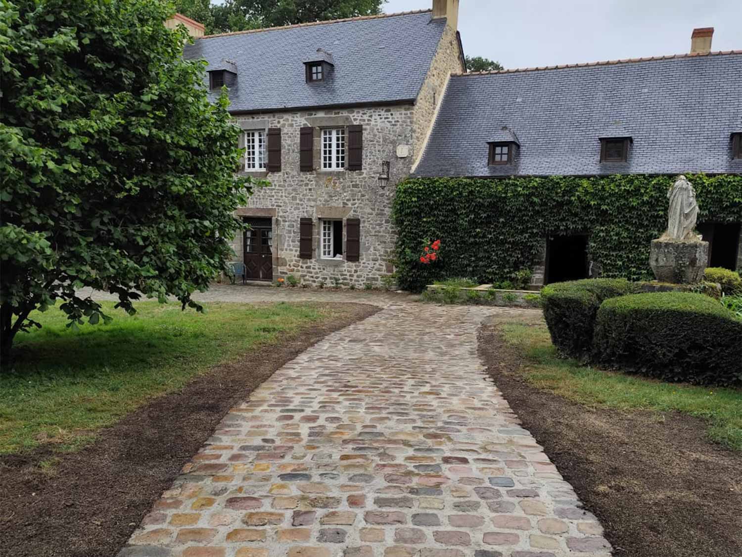 allée carrossable Combourg